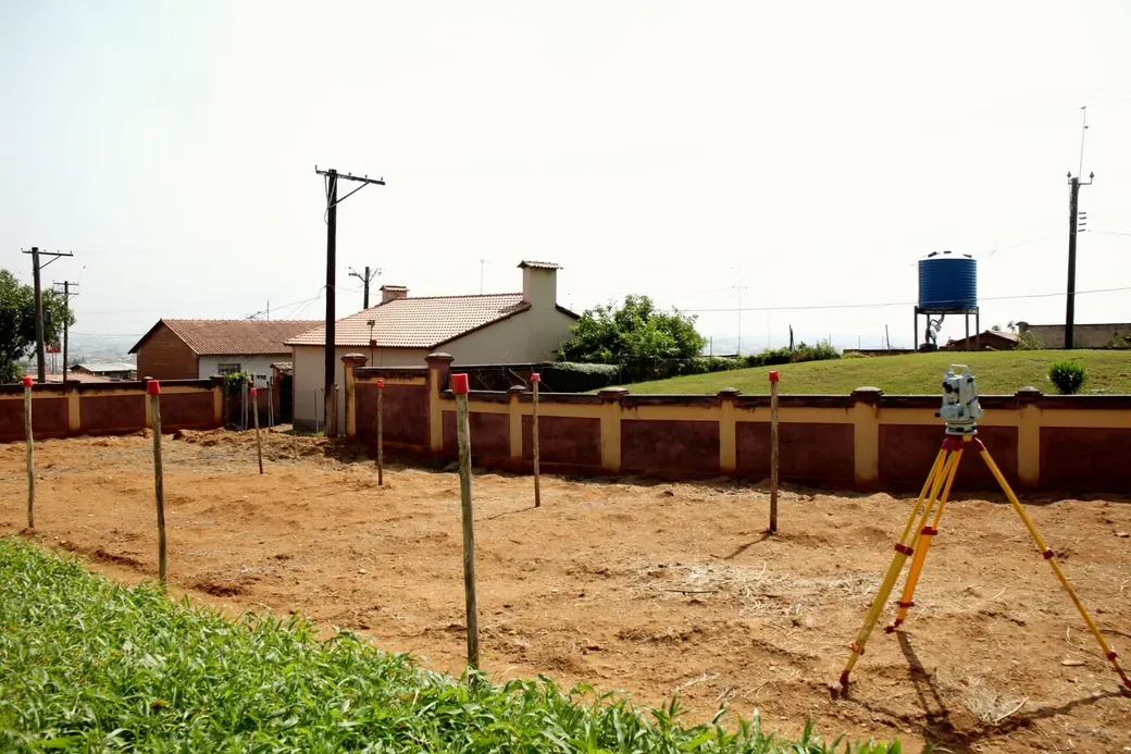 Terraplenagem de terrenos