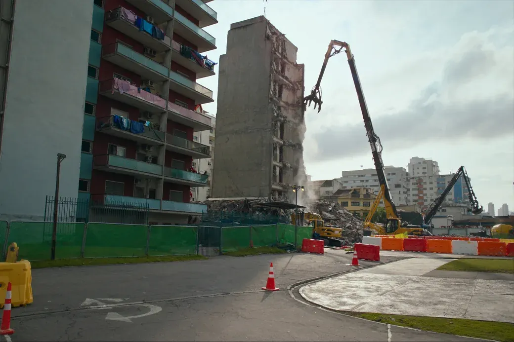 Demolição de alto risco