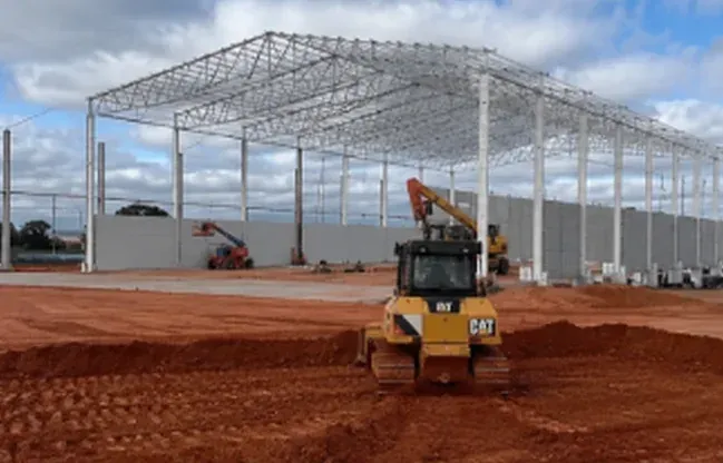 Terraplenagem para galpão